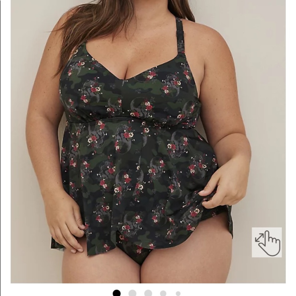 Bathing suit Kris Kross back with skirt